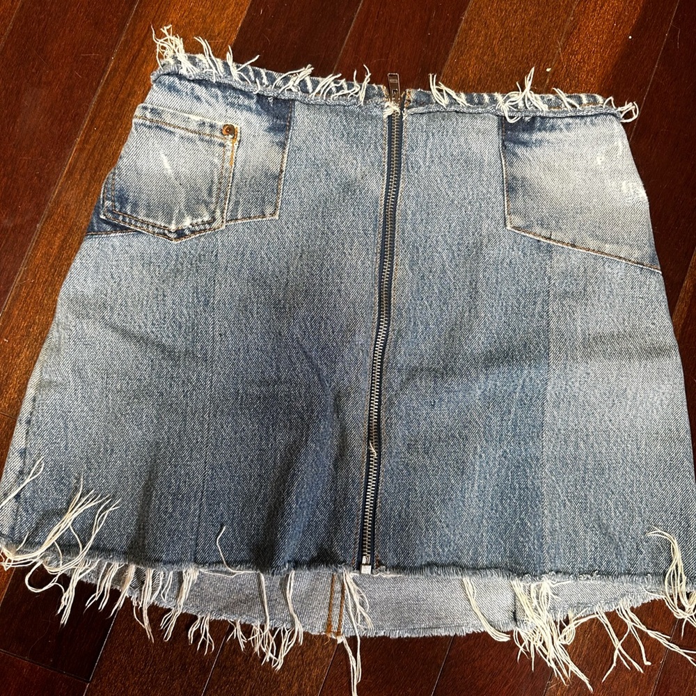 Re/Done front zip skirt size 25
